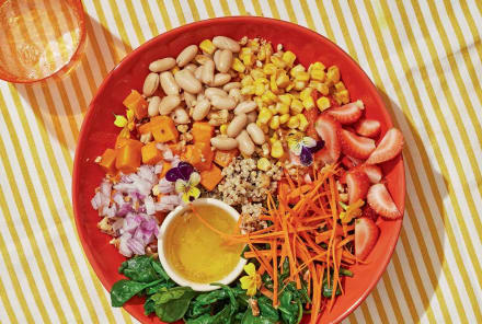 Need A Quick & Balanced Lunch? Try This White Bean & Squash Grain Bowl